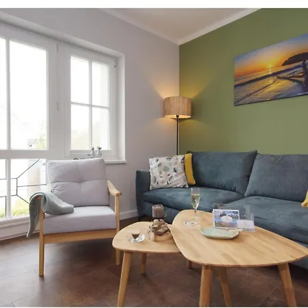 Haus Seeblick Mit 9 Wohnungen Alt Reddevitz Exterior foto