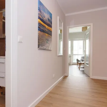 Haus Seeblick Mit 9 Wohnungen Alt Reddevitz Exterior foto