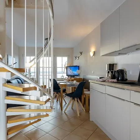 Haus Seeblick Mit 9 Wohnungen Alt Reddevitz Exterior foto