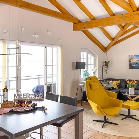 Haus Seeblick Mit 9 Wohnungen Alt Reddevitz Exterior foto