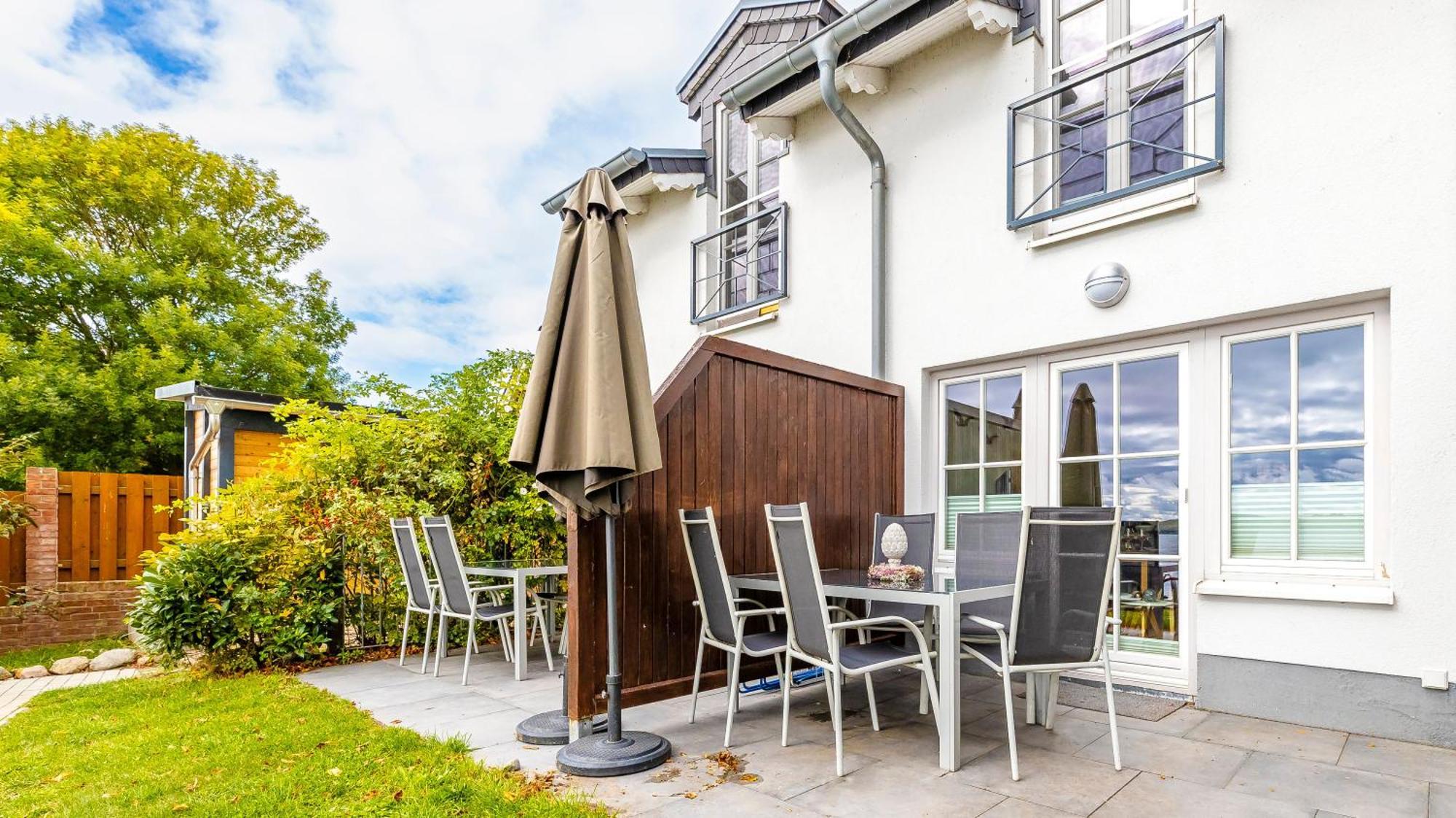 Apartment Haus Seeblick Mit 9 *