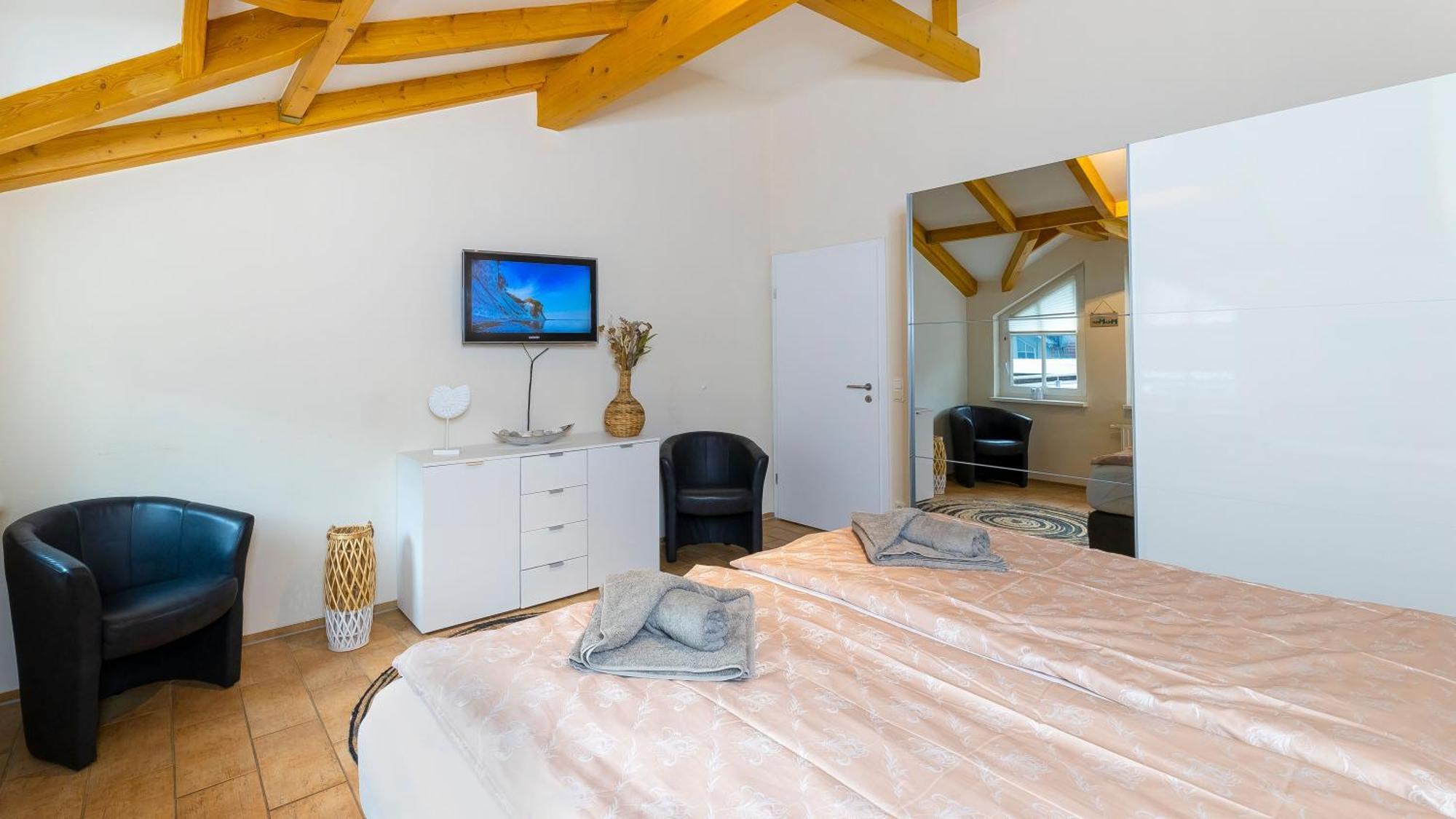 Haus Seeblick Mit 9 Alt Reddevitz